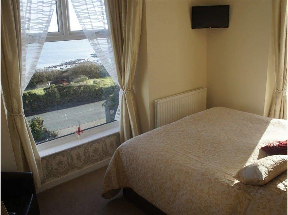 Plas Isa Hotel Criccieth Exterior photo